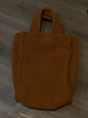 Plush Sherpa Tote Bag in Rust